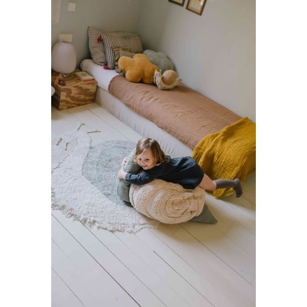 dywan-bawelniany-slimak-animal-rugs-lorena-canals (4).jpg