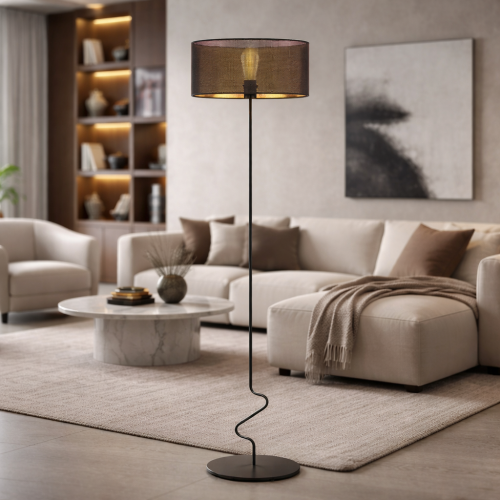 Nowoczesna lampa podłogowa o minimalistycznym designie doskonale wpisuje się w elegancki salon. Smukła konstrukcja i stylowy abażur tworzą wyjątkowy klimat. Idealna do wnętrz nowoczesnych, loftowych i designerskich.