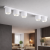 Nowoczesna biała lampa sufitowa z pięcioma regulowanymi reflektorami LED to idealne rozwiązanie do salonu, kuchni lub biura. Minimalistyczny design, wysoka jakość wykonania i równomierne oświetlenie zapewniają styl oraz funkcjonalność w każdym wnętrzu.