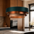 Lampa wisząca AURELLO 60 cm to designerskie oświetlenie premium do nowoczesnych wnętrz. Welurowy abażur w eleganckim wykończeniu doskonale sprawdzi się jako lampa nad stół, do salonu, kuchni lub jadalni.
